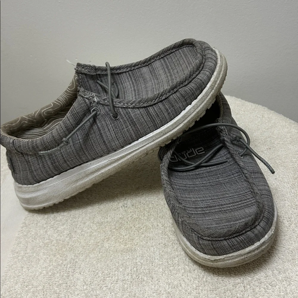 Hey Dude Wally Casual SlipOn Shoes size youth 1 grey